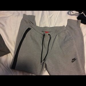 Nike joggers